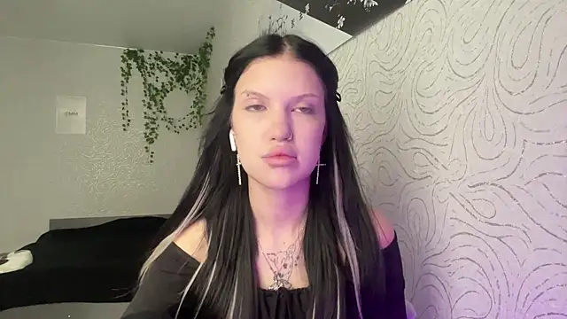 JuliaElse online show from November 2025 10:45:02 AM