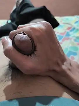 Ritik143jhil online show from December 2025 12:00:02 PM