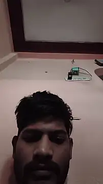 Snapshot of Ritik143jhil chatting on April 2026 11:32:01 AM Ritik143jhil online show from April 2026 11:32:01 AM