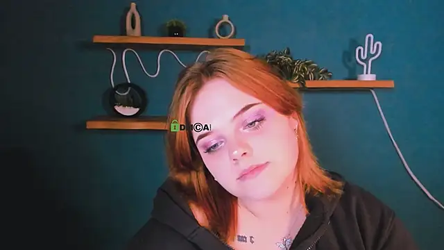 Snapshot of lika_pop chatting on November 2025 07:51:02 PM lika pop online show from November 2025 07:51:02 PM