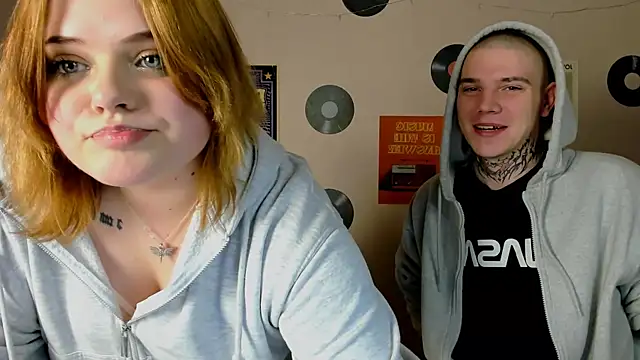 Snapshot of lika_pop chatting on November 2025 08:31:01 PM lika pop online show from November 2025 08:31:01 PM