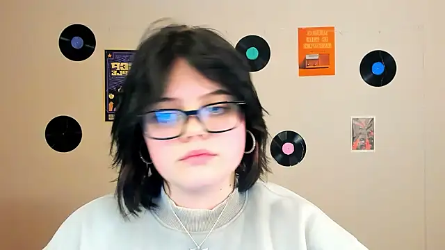 lika pop online show from February 2026 07:52:02 PM