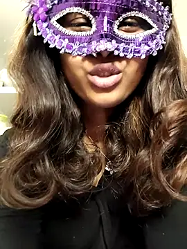 TINA9900 online show from November 2025 05:28:02 AM