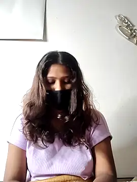 TINA9900 online show from December 2025 03:21:02 PM