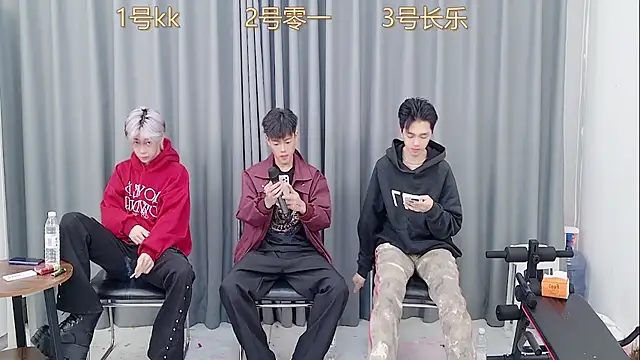 QYBOYS 003 online show from November 2025 04:34:02 AM