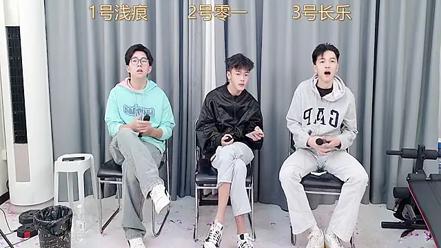 QYBOYS 003 online show from November 2025 04:48:02 AM