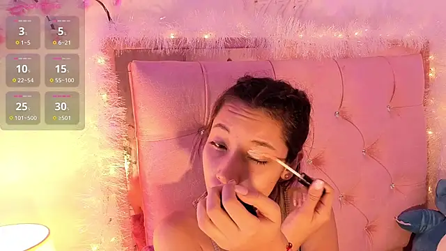 Darapresley777  online show from December 2025 01:39:01 PM