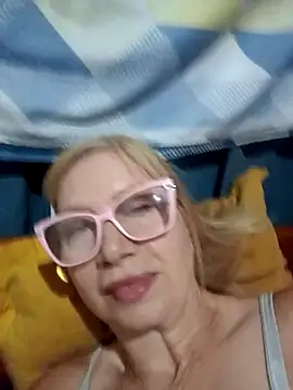 SexyMilf1211 online show from February 2026 04:22:02 PM