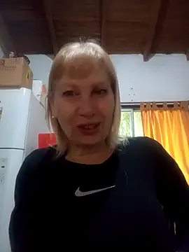 Snapshot of SexyMilf1211 chatting on April 2026 02:06:01 PM SexyMilf1211 online show from April 2026 02:06:01 PM