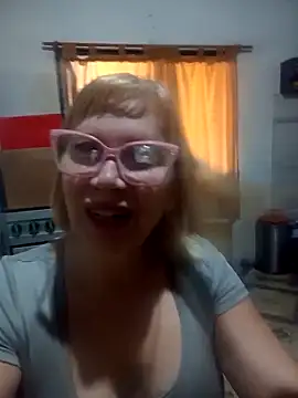 Snapshot of SexyMilf1211 chatting on April 2026 01:49:02 PM SexyMilf1211 online show from April 2026 01:49:02 PM