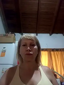Snapshot of SexyMilf1211 chatting on April 2026 04:21:02 PM SexyMilf1211 online show from April 2026 04:21:02 PM