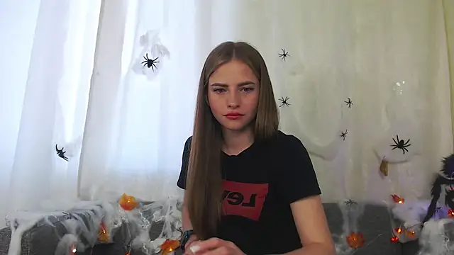 Snapshot of Sansa_Dream chatting on October 2025 08:15:02 AM Sansa Dream online show from October 2025 08:15:02 AM