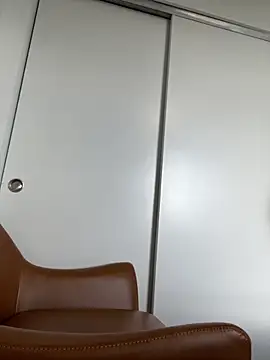 Snapshot of Drekacakez chatting on December 2025 04:35:01 PM Drekacakez online show from December 2025 04:35:01 PM