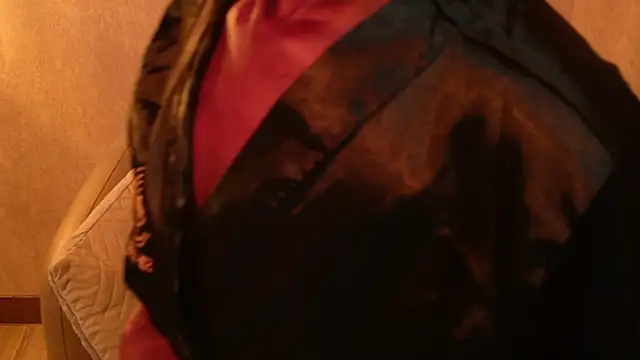 Snapshot of saraa_sm chatting on November 2025 06:19:01 PM saraa sm online show from November 2025 06:19:01 PM