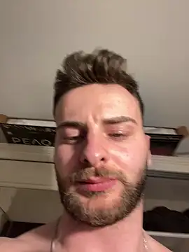 atesturky online show from February 2026 10:37:02 PM