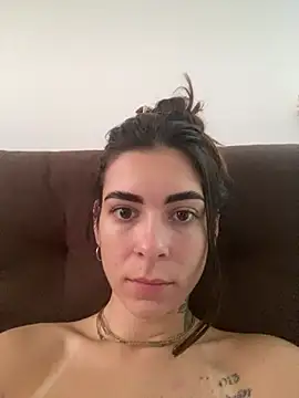 Snapshot of fer-nanda chatting on February 2026 02:58:02 PM fer-nanda online show from February 2026 02:58:02 PM