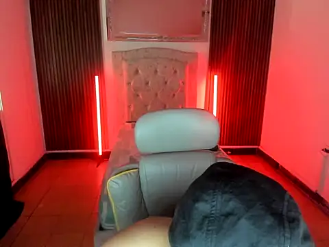 pablo prada online show from November 2025 06:52:01 PM