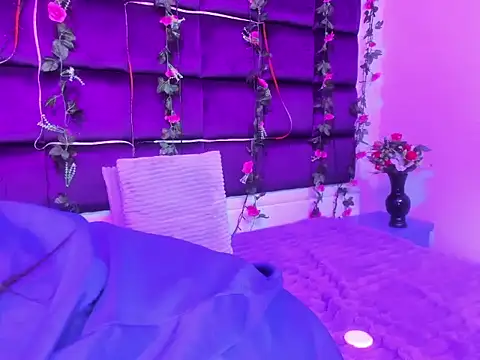  Ivy Luna online show from March 2026 05:02:01 PM