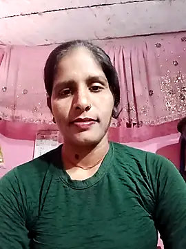 Snapshot of Pirvesh_singh chatting on February 2026 05:28:02 AM Pirvesh singh online show from February 2026 05:28:02 AM