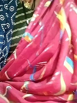 Snapshot of Mohni_bhabi chatting on December 2025 07:06:02 AM Mohni bhabi online show from December 2025 07:06:02 AM