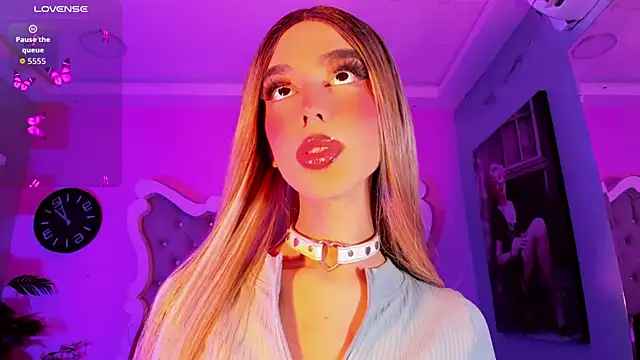 LeslieAmor1 online show from November 2025 05:40:02 AM