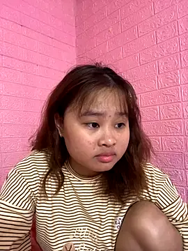 Snapshot of Lina8386 chatting on November 2025 10:34:02 PM Lina8386 online show from November 2025 10:34:02 PM