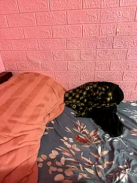 Snapshot of Lina8386 chatting on November 2025 04:04:01 AM Lina8386 online show from November 2025 04:04:01 AM