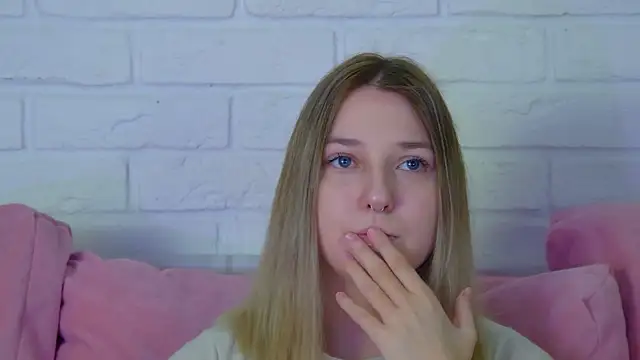 TinnaBurton online show from March 2026 04:24:01 PM