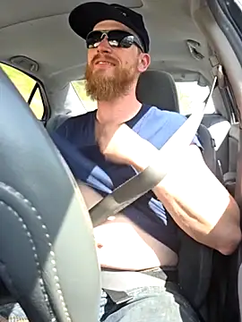 Redheadstud online show from April 2026 06:16:01 PM