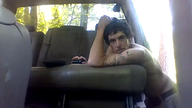 Snapshot of dickencidr chatting on April 2026 07:58:02 PM dickencidr online show from April 2026 07:58:02 PM