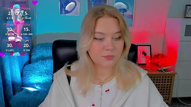 LouiseMous online show from November 2025 10:20:01 PM