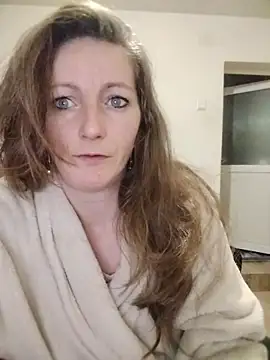 Snapshot of CrazyMaya39 chatting on April 2026 11:57:01 PM CrazyMaya39 online show from April 2026 11:57:01 PM