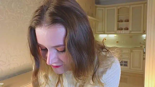 Snapshot of SusyGlines chatting on November 2025 04:23:02 AM SusyGlines online show from November 2025 04:23:02 AM