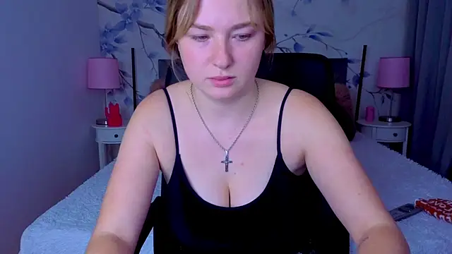 Sweetie kitty1 online show from November 2025 03:27:01 PM