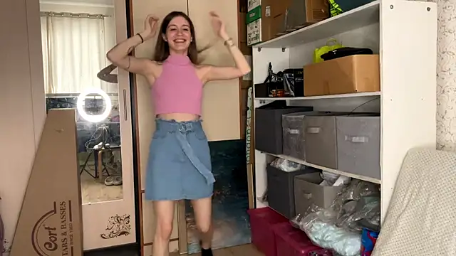 MiriamDongo online show from November 2025 11:43:02 AM