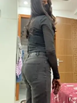 Snapshot of sexyayeshadesi chatting on March 2026 06:13:02 PM sexyayeshadesi online show from March 2026 06:13:02 PM