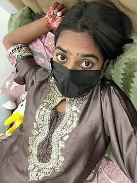 Snapshot of sexyayeshadesi chatting on March 2026 06:22:02 PM sexyayeshadesi online show from March 2026 06:22:02 PM