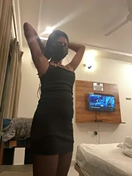 Snapshot of sexyayeshadesi chatting on May 2026 06:02:02 PM sexyayeshadesi online show from May 2026 06:02:02 PM