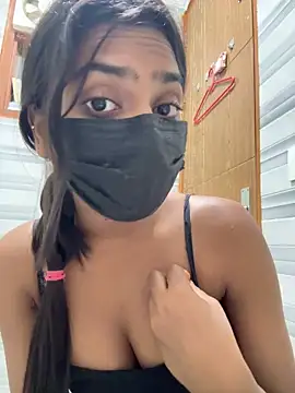 Snapshot of sexyayeshadesi chatting on May 2026 06:16:02 PM sexyayeshadesi online show from May 2026 06:16:02 PM