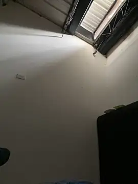 lizmy online show from November 2025 08:43:01 PM