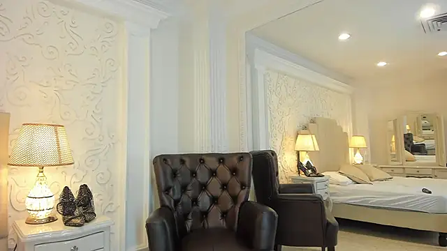 Snapshot of IvannaClaire chatting on December 2025 12:14:02 PM IvannaClaire online show from December 2025 12:14:02 PM