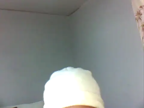 Naive618 online show from November 2025 01:28:01 PM