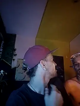 Snapshot of xxxbananaboy chatting on December 2025 10:48:01 PM xxxbananaboy online show from December 2025 10:48:01 PM