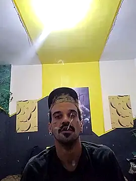 Snapshot of xxxbananaboy chatting on April 2026 03:07:02 AM xxxbananaboy online show from April 2026 03:07:02 AM