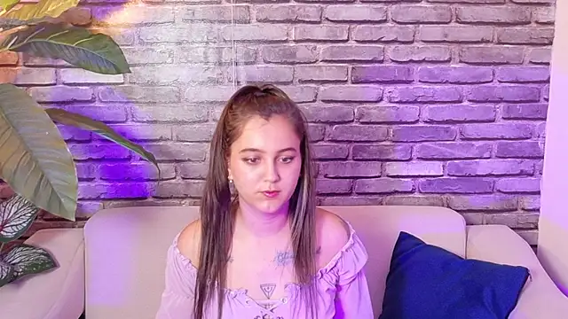  ivone online show from November 2025 06:57:01 PM