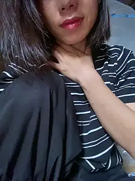 Trangbabylove online show from June 2026 09:21:02 AM
