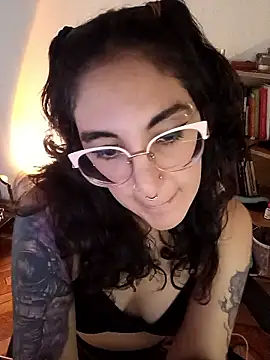 Melinerd online show from January 2026 05:15:01 PM