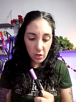 Snapshot of Melinerd chatting on June 2026 06:10:02 PM Melinerd online show from June 2026 06:10:02 PM