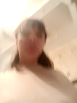 cleopatravodos online show from April 2026 08:28:02 PM