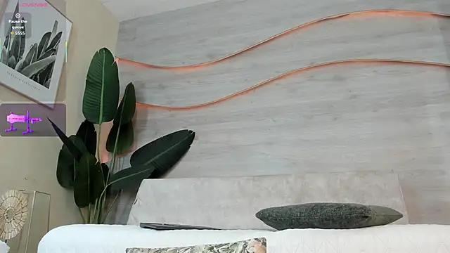 Katrina lex online show from February 2026 12:19:01 PM